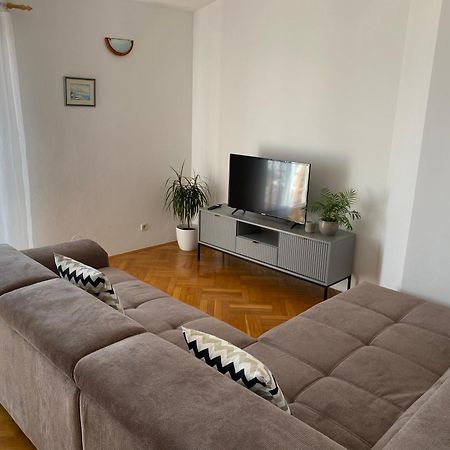Apartmani Niks Makarská Exteriér fotografie