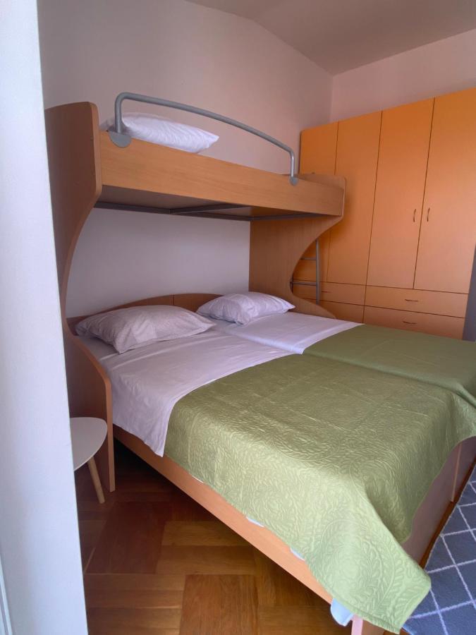 Apartmani Niks Makarská Exteriér fotografie