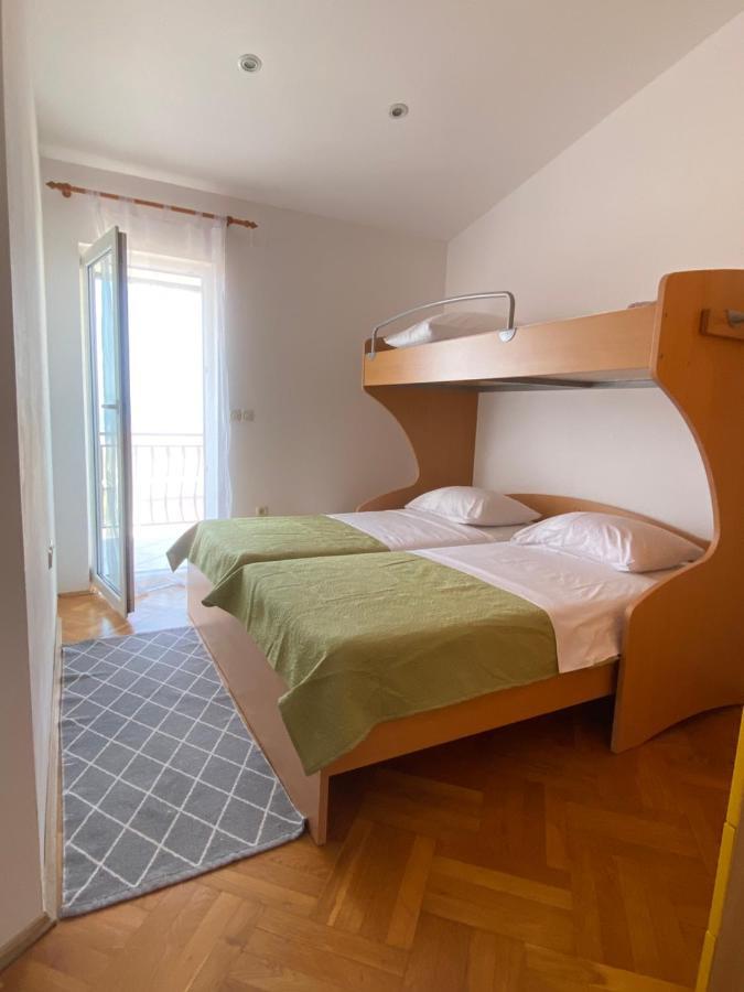 Apartmani Niks Makarská Exteriér fotografie